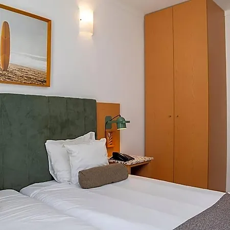 Hotel Wot 2*